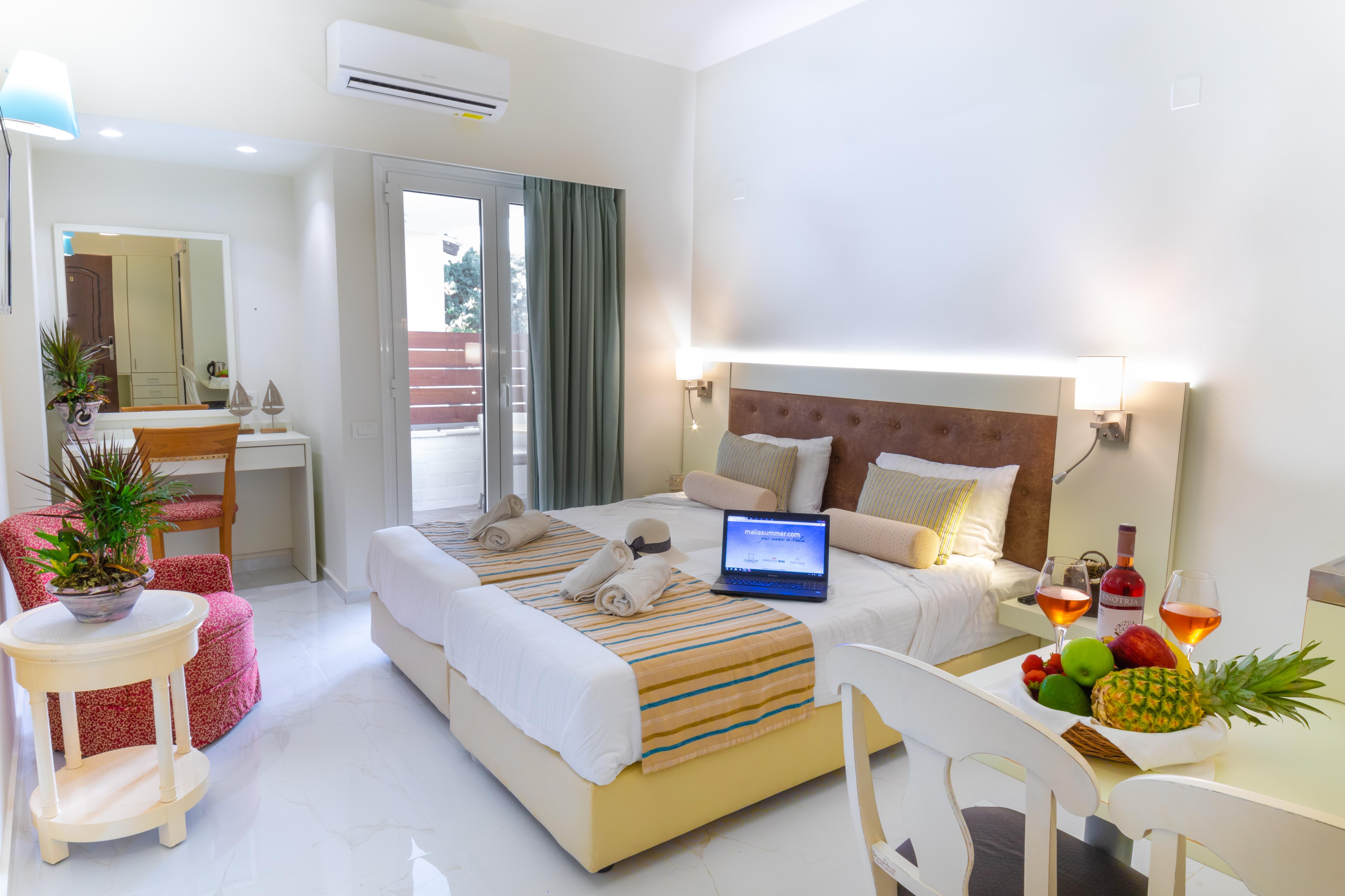 Hotel de apartamente Camelot Royal Beds By Estia 3*